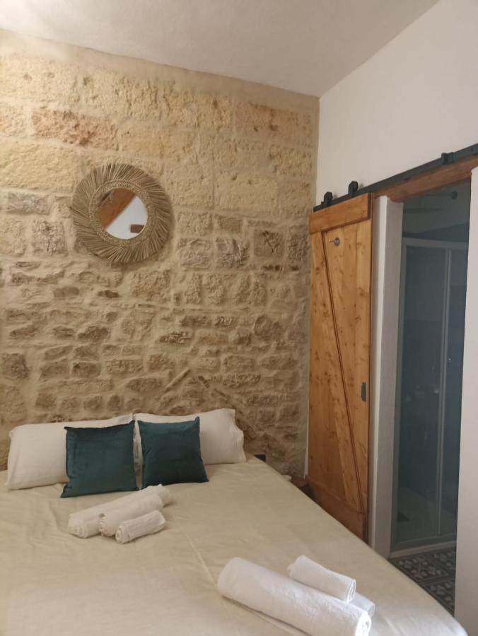 Hotel Dimora PietrAnima Bari Esterno foto