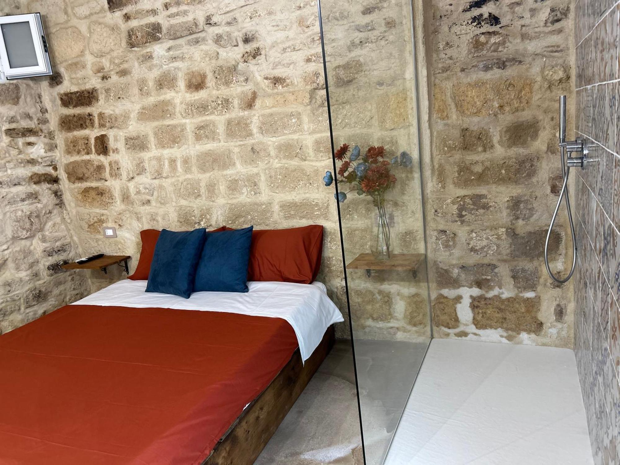 Hotel Dimora PietrAnima Bari Esterno foto